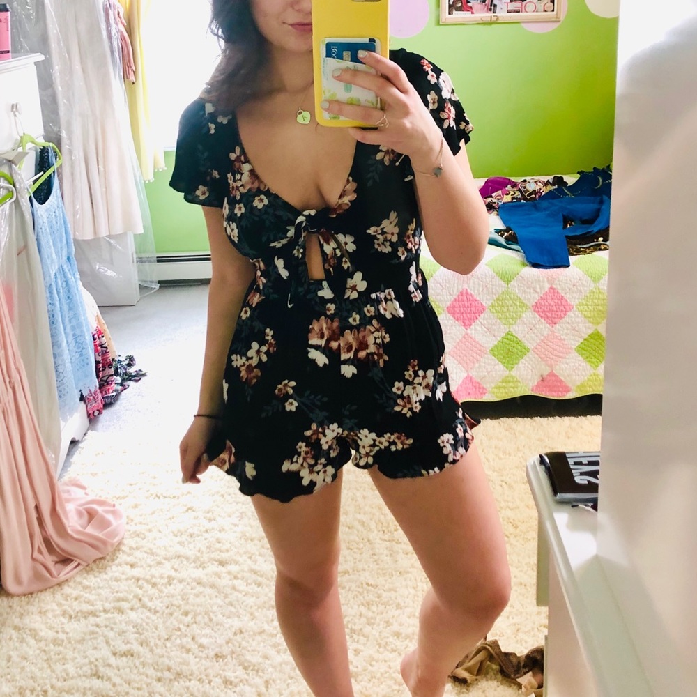 Pac Sun romper